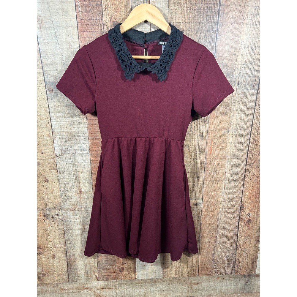 Hot Topic Burgundy Dress Lace Collar Goth Dark Academia Small Fit and Flare